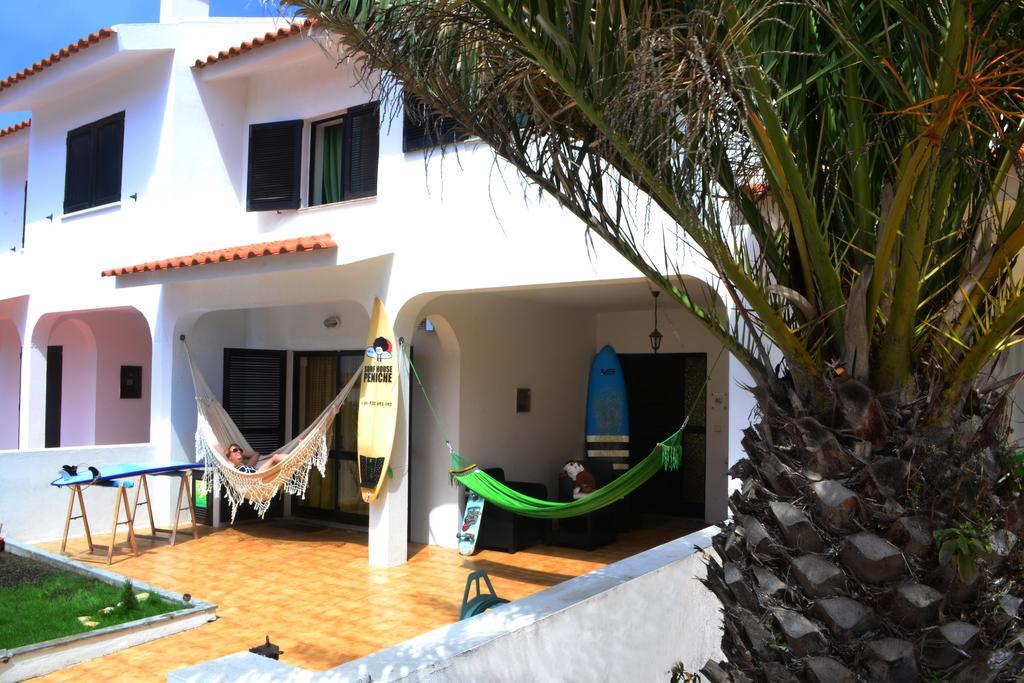 Surf House Peniche Pansiyon Baleal Dış mekan fotoğraf